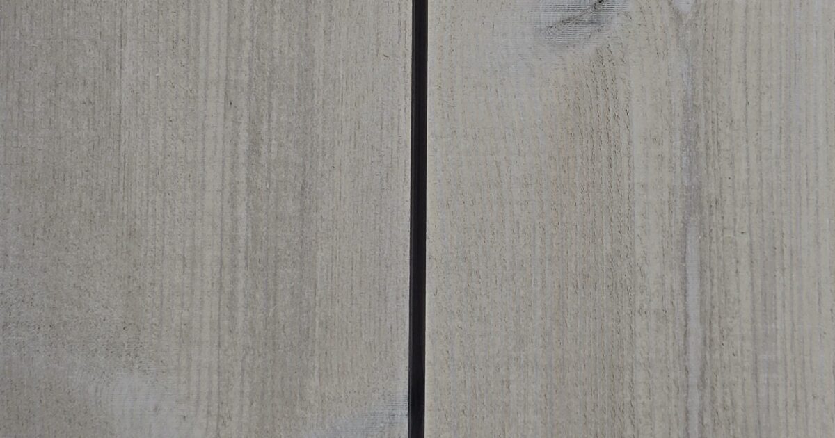 Ash-2coats-TMT-Taiga-2-boards.