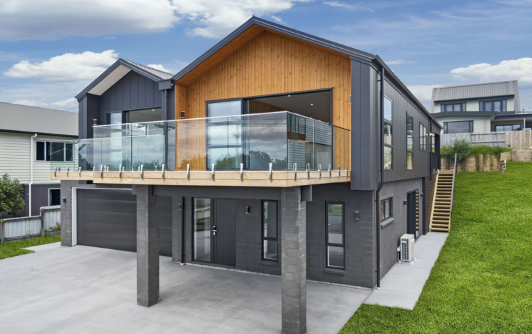 002 Open2view ID567737 184 Seafourth Rd Waihi Beach 1