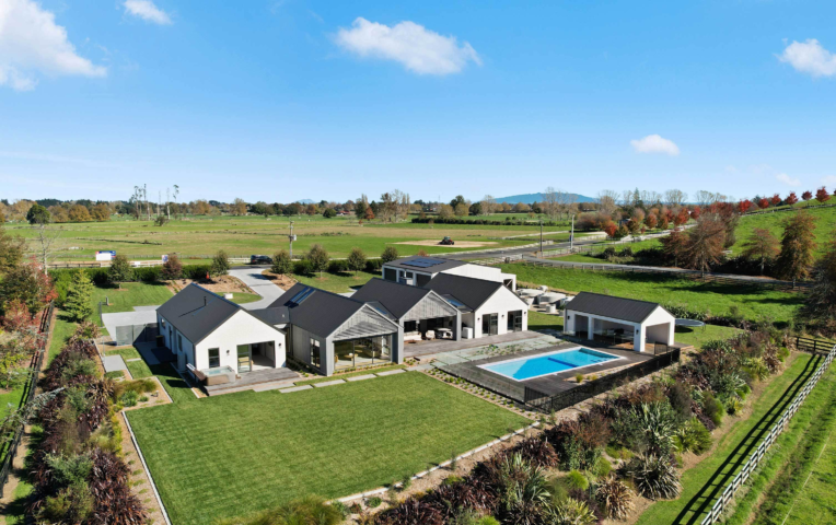 Cambridge Private Home NEW