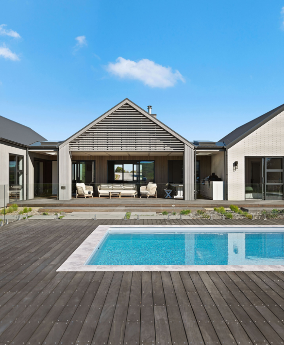 Cambridge Private Home NEW15