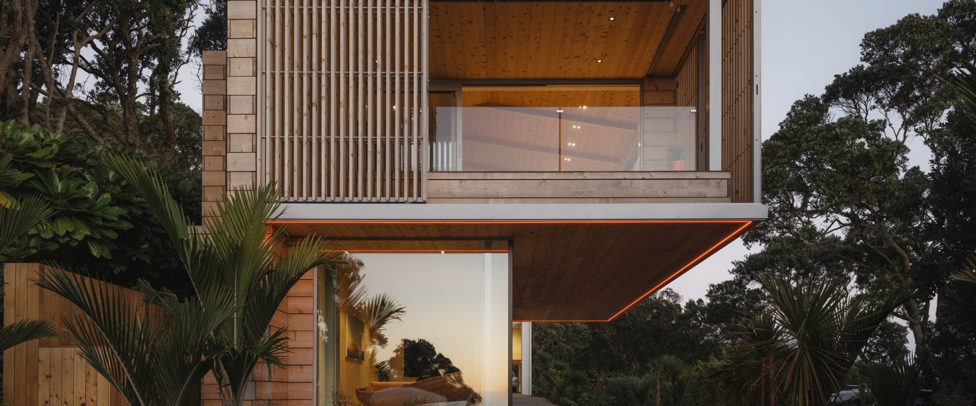 Exterior of Muriwai home in Rustic Cedar